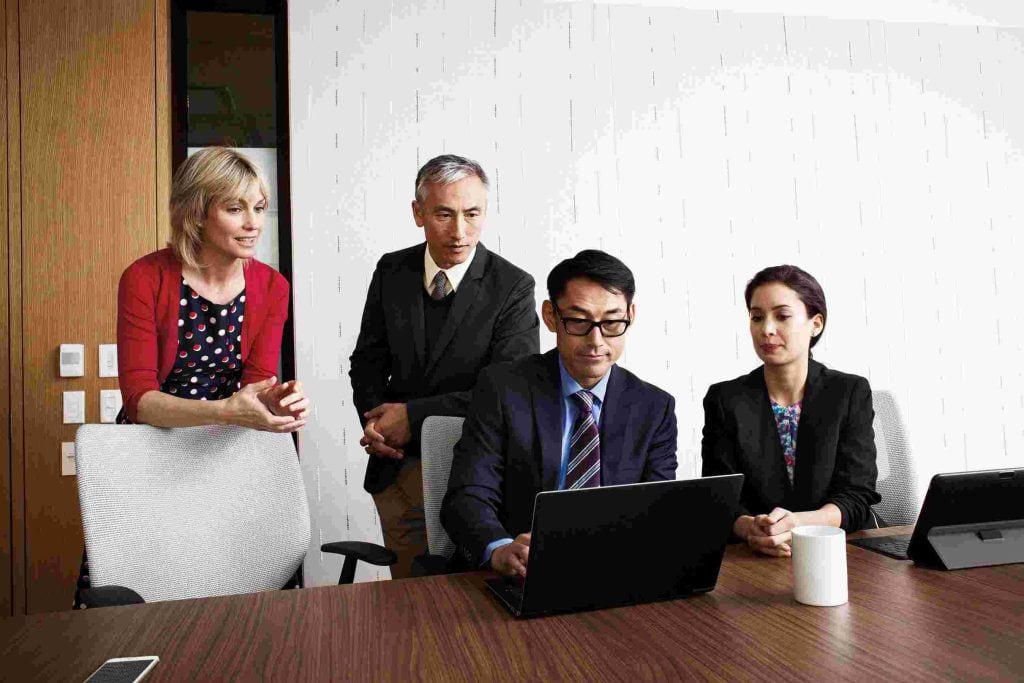 Lợi ích khi người dùng sử dụng Yammer là gì?