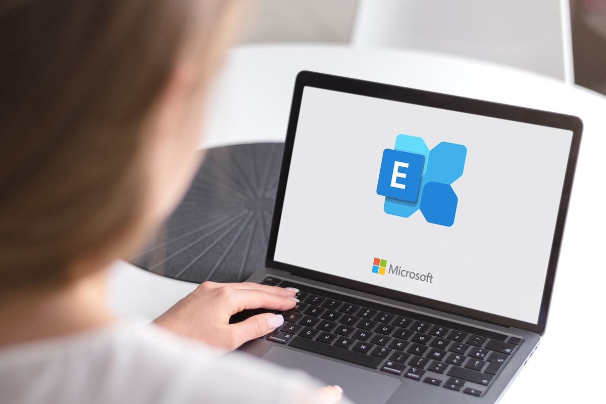 email doanh nghiệp