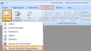 Chọn mục Step by Step Mail Merge Wizard